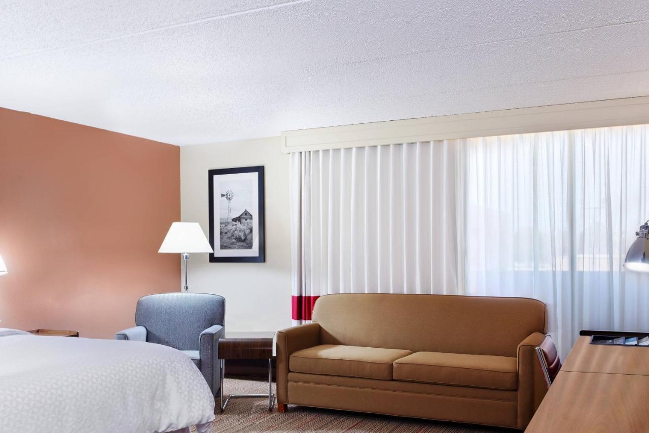 Four Points By Sheraton College Station Ngoại thất bức ảnh