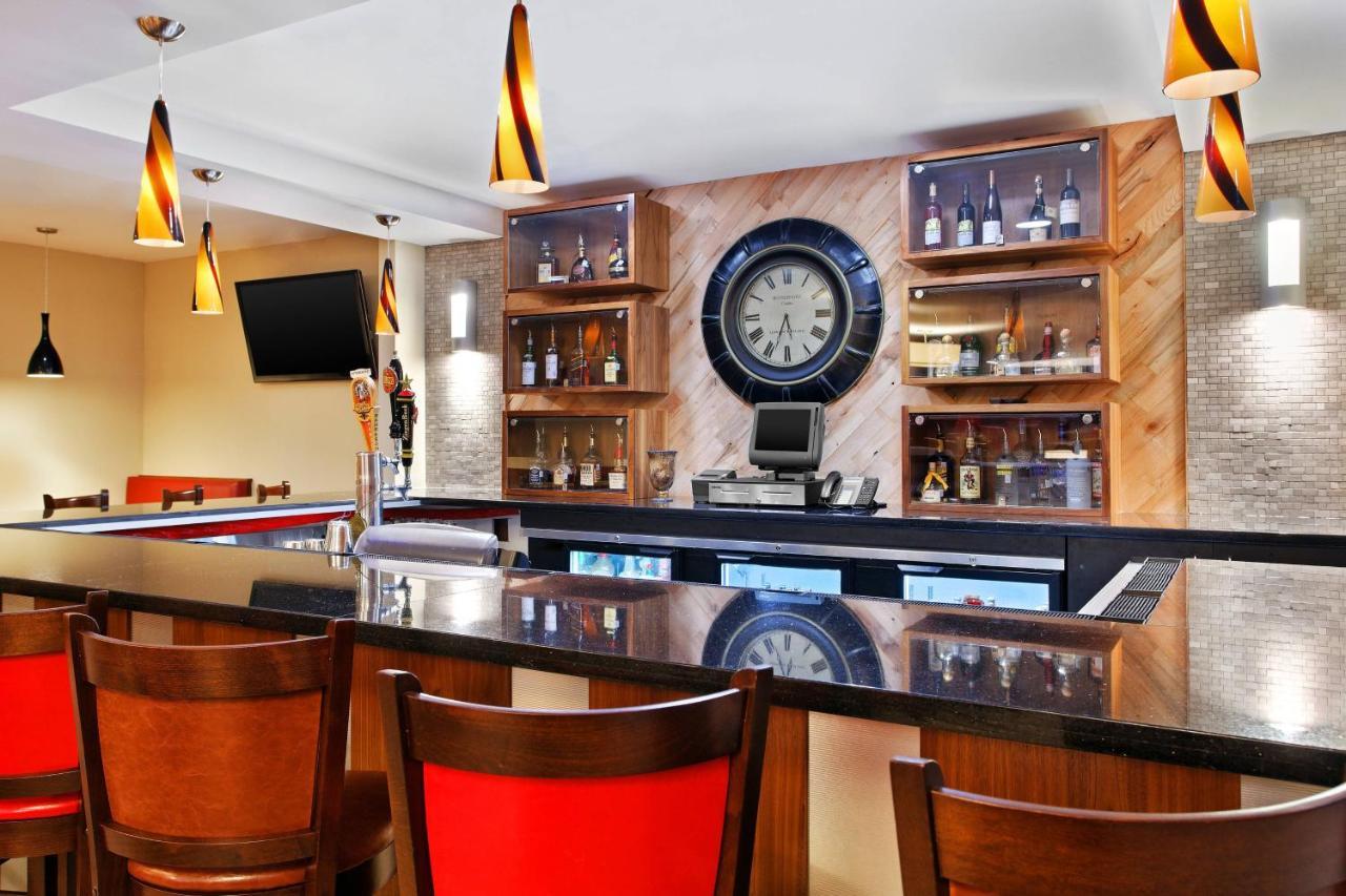Four Points By Sheraton College Station Ngoại thất bức ảnh